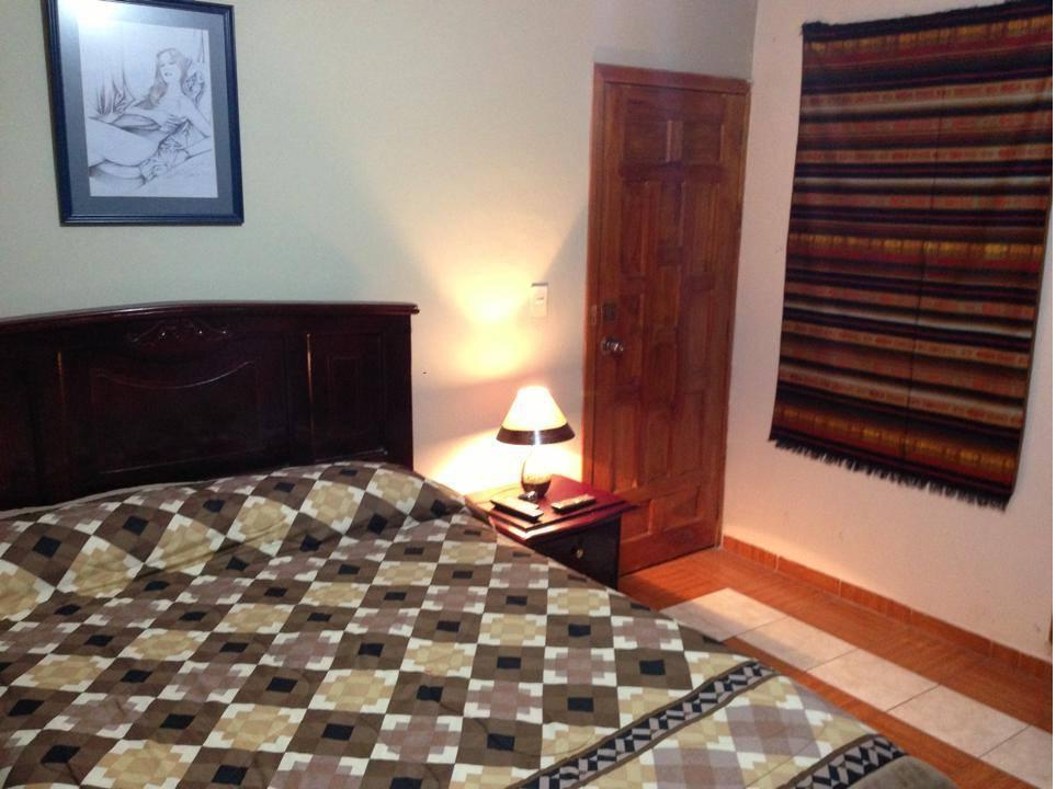 Hostal Jora Continental Cotacachi Zimmer foto