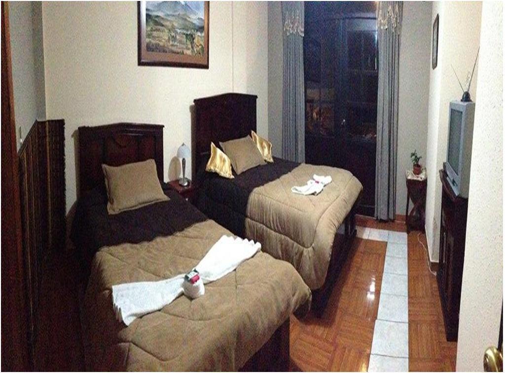 Hostal Jora Continental Cotacachi Zimmer foto