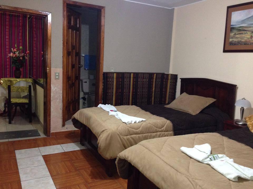 Hostal Jora Continental Cotacachi Zimmer foto
