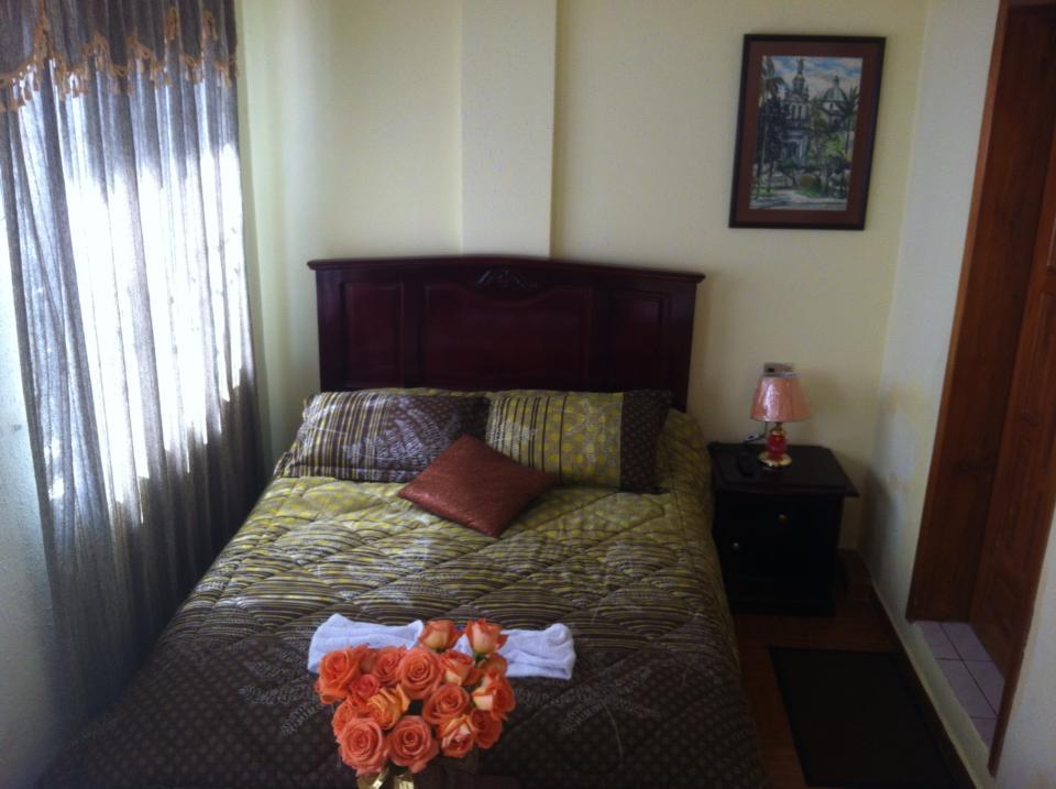 Hostal Jora Continental Cotacachi Zimmer foto